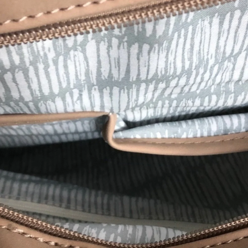 Violet Ray Braided Zip Front Pocket Carter